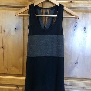 Lululemon Black and grey tank